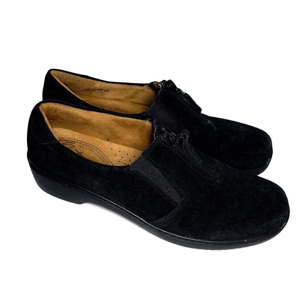 Natural Soul Loafers Black Suede Comfort Shoes Zip Slip On Women’s Sz 8.5